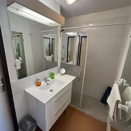 Appartement 1 Bed Les Pins With Pool Antibes